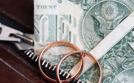 How to Handle Financial Challenges in Marriage
