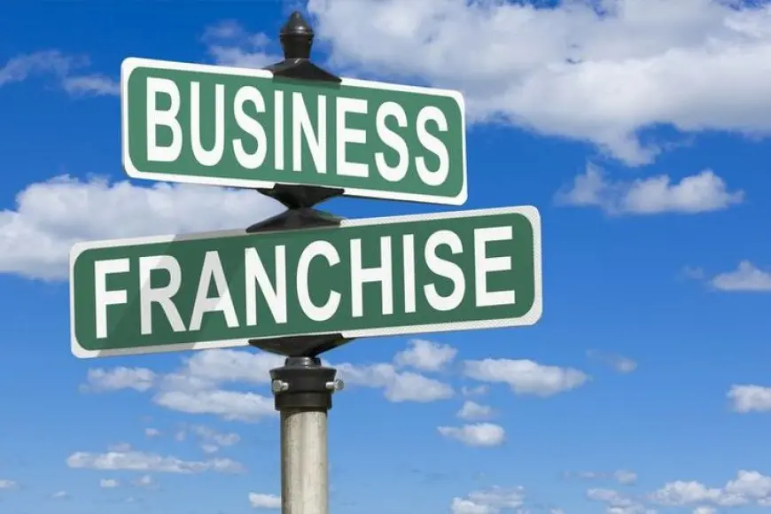 The Pros and Cons of Buying a Franchise