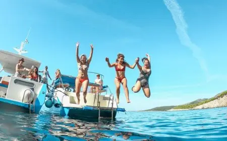 How to Make Friends While Traveling