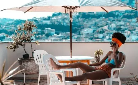 How to Travel During Peak Seasons Without Crowds