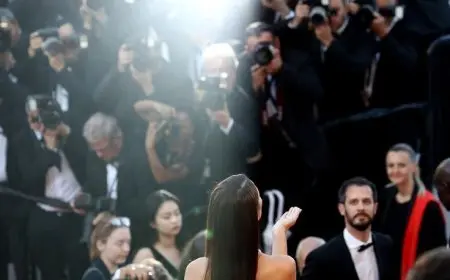 Top 10 Iconic Fashion Moments in Cinema